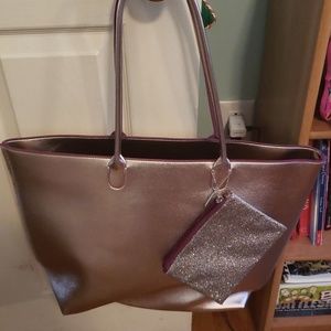 Bath and body works tote bag never used!!